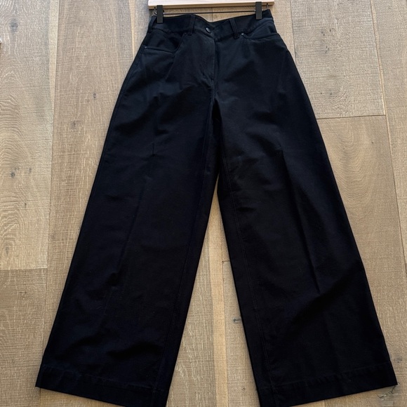 Lululemon City Sleek utilitech extra wide leg pants. Regular length - Picture 5 of 5